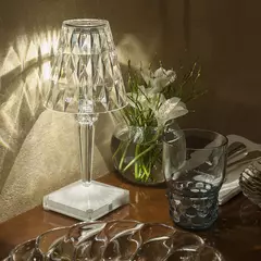 Mini candeeiro de mesa